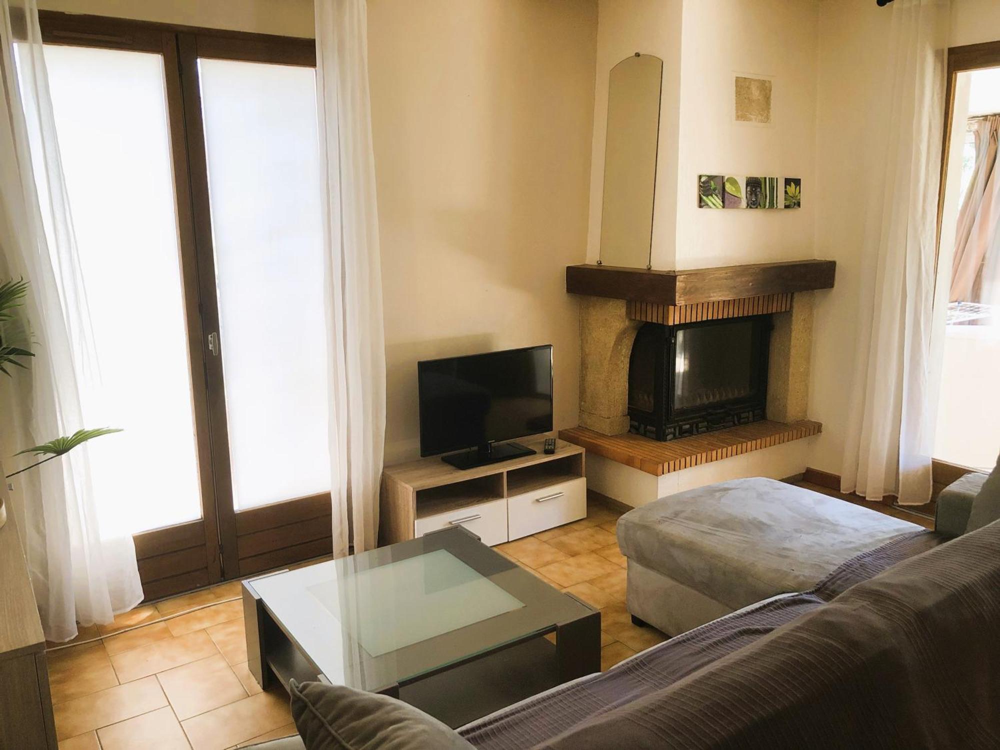 Hotel Les Persedes Lavilledieu  외부 사진