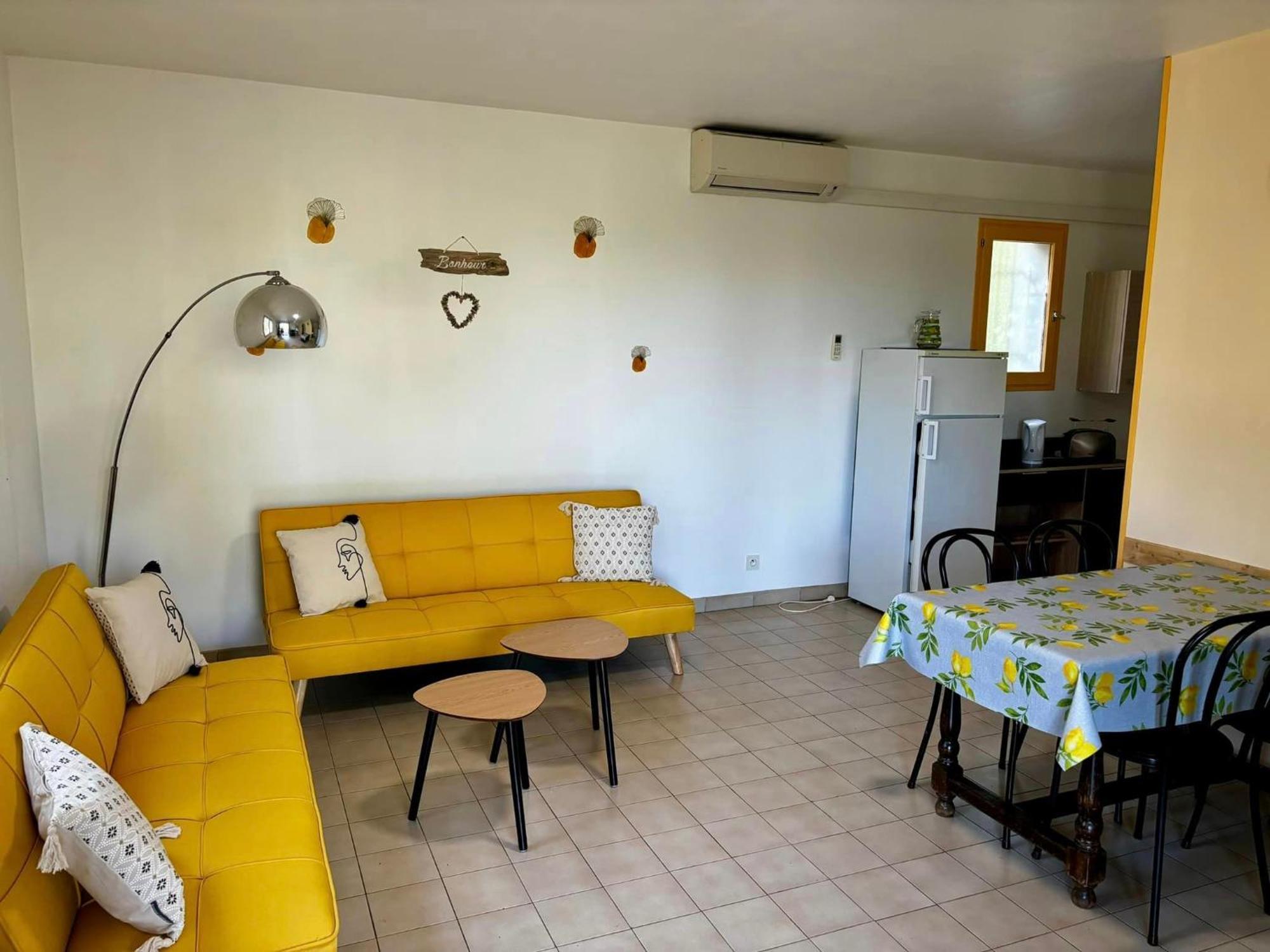 Hotel Les Persedes Lavilledieu  외부 사진