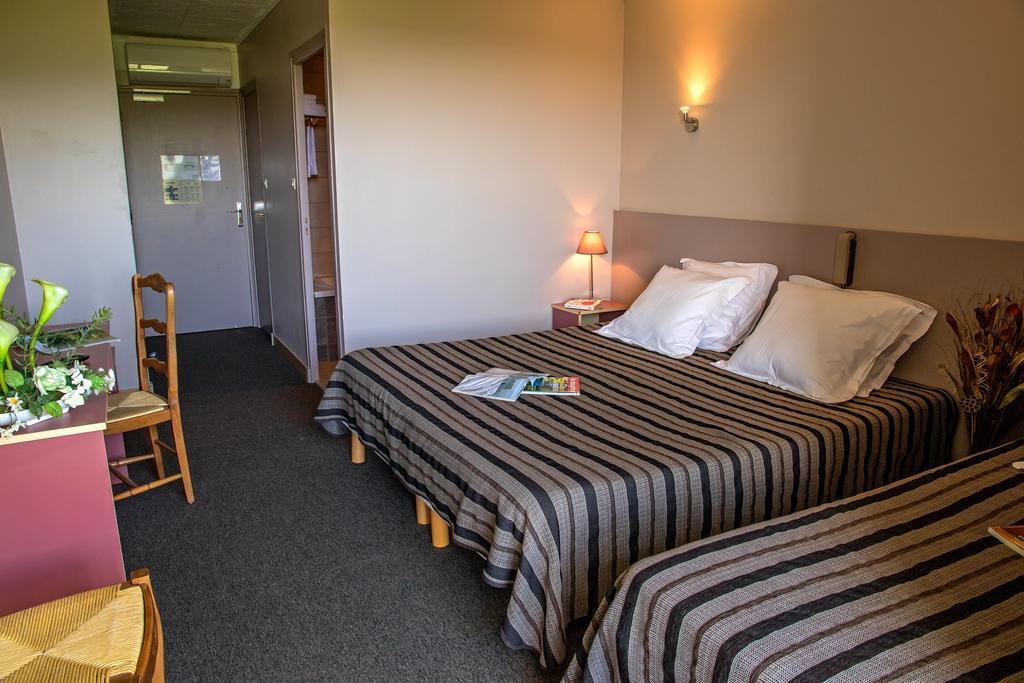 Hotel Les Persedes Lavilledieu  외부 사진