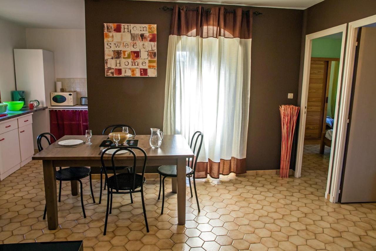 Hotel Les Persedes Lavilledieu  외부 사진