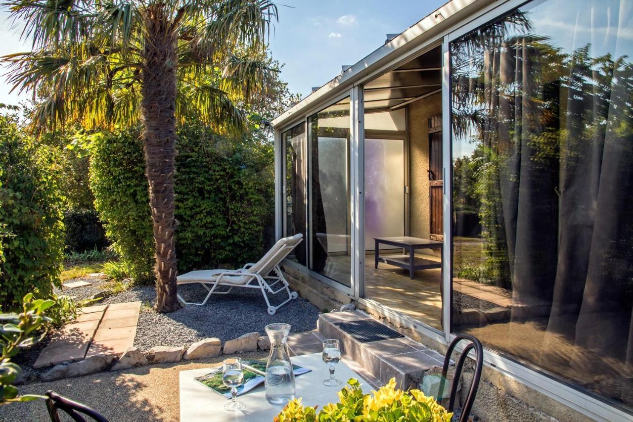 Hotel Les Persedes Lavilledieu  외부 사진